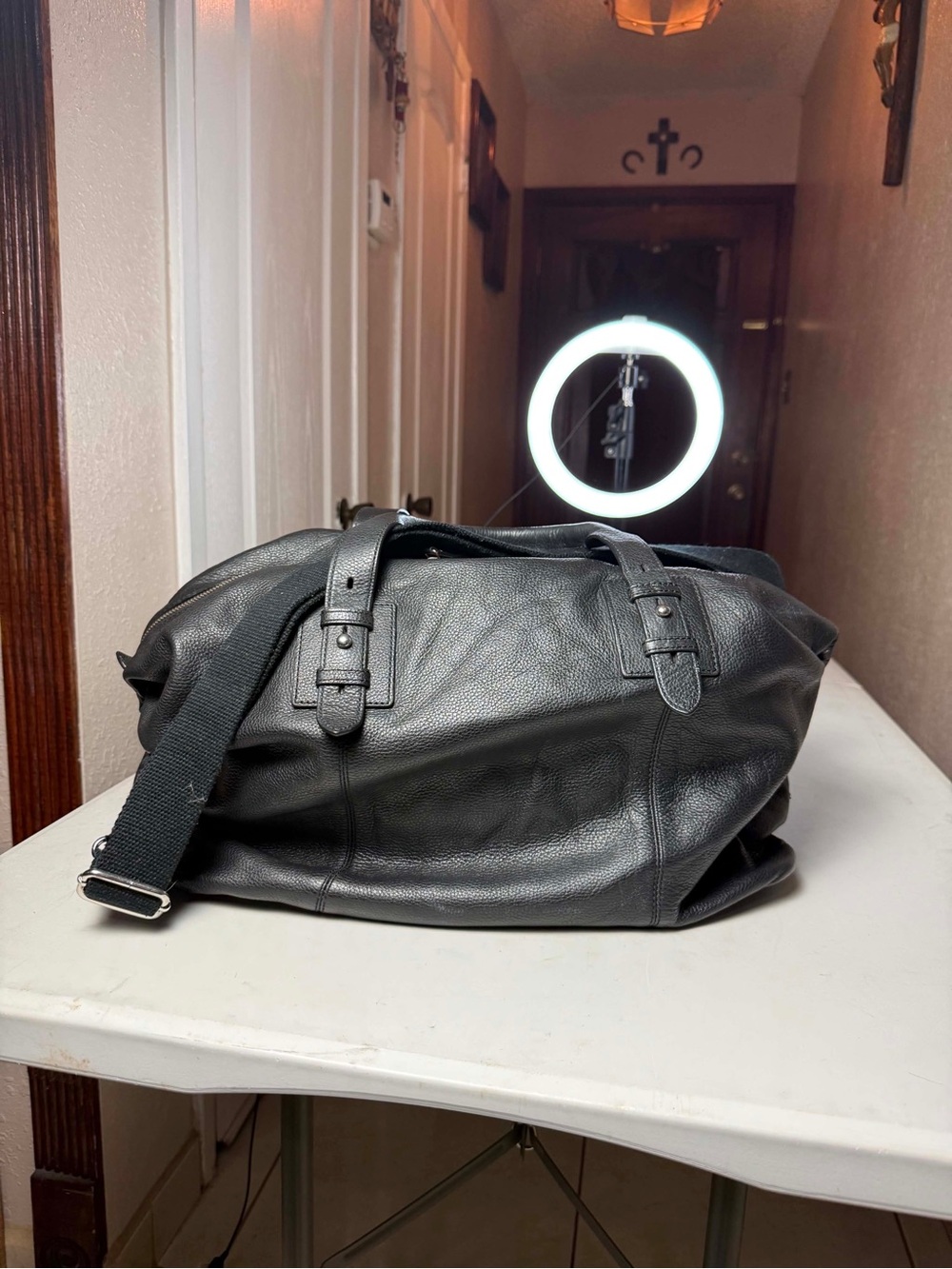 COLE HAAN BLACK GENUINE LEATHER TRAVEL DUFFEL CARRY ON OVERNIGHT BAG